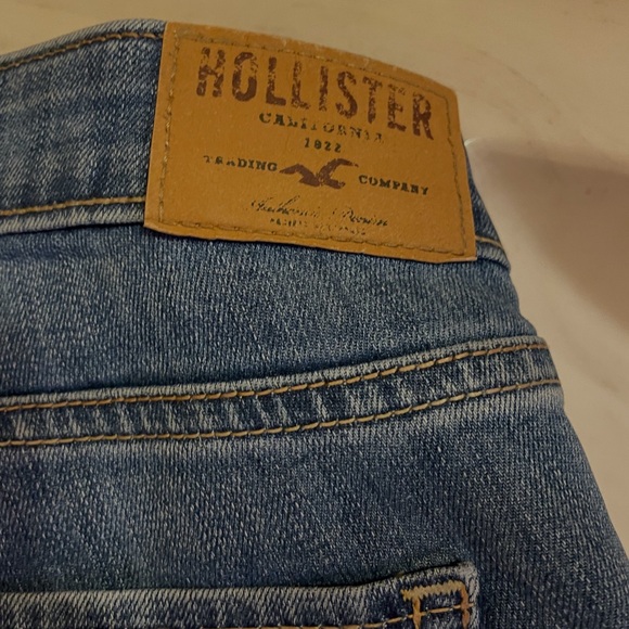 Women’s Hollister Jeans, Size 7R, 28x32 - Picture 6 of 7
